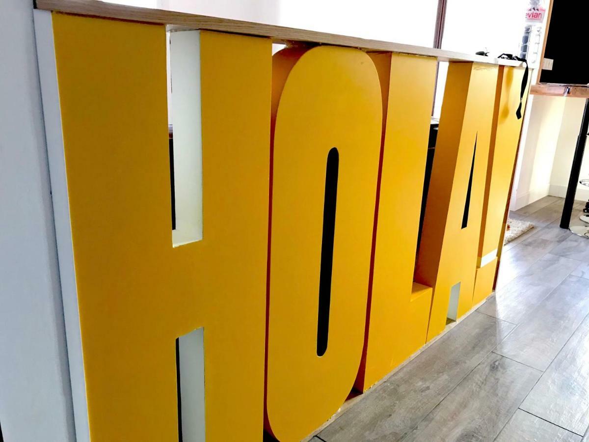 佩皮尼昂Hola!公寓 外观 照片